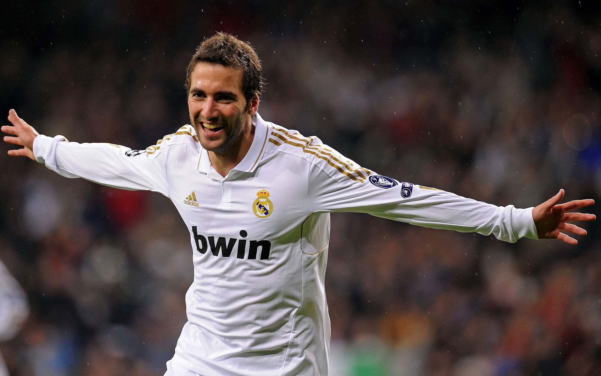 罗德里戈，曼城攻防转换的隐形心脏，以西班牙之火压制北欧风暴