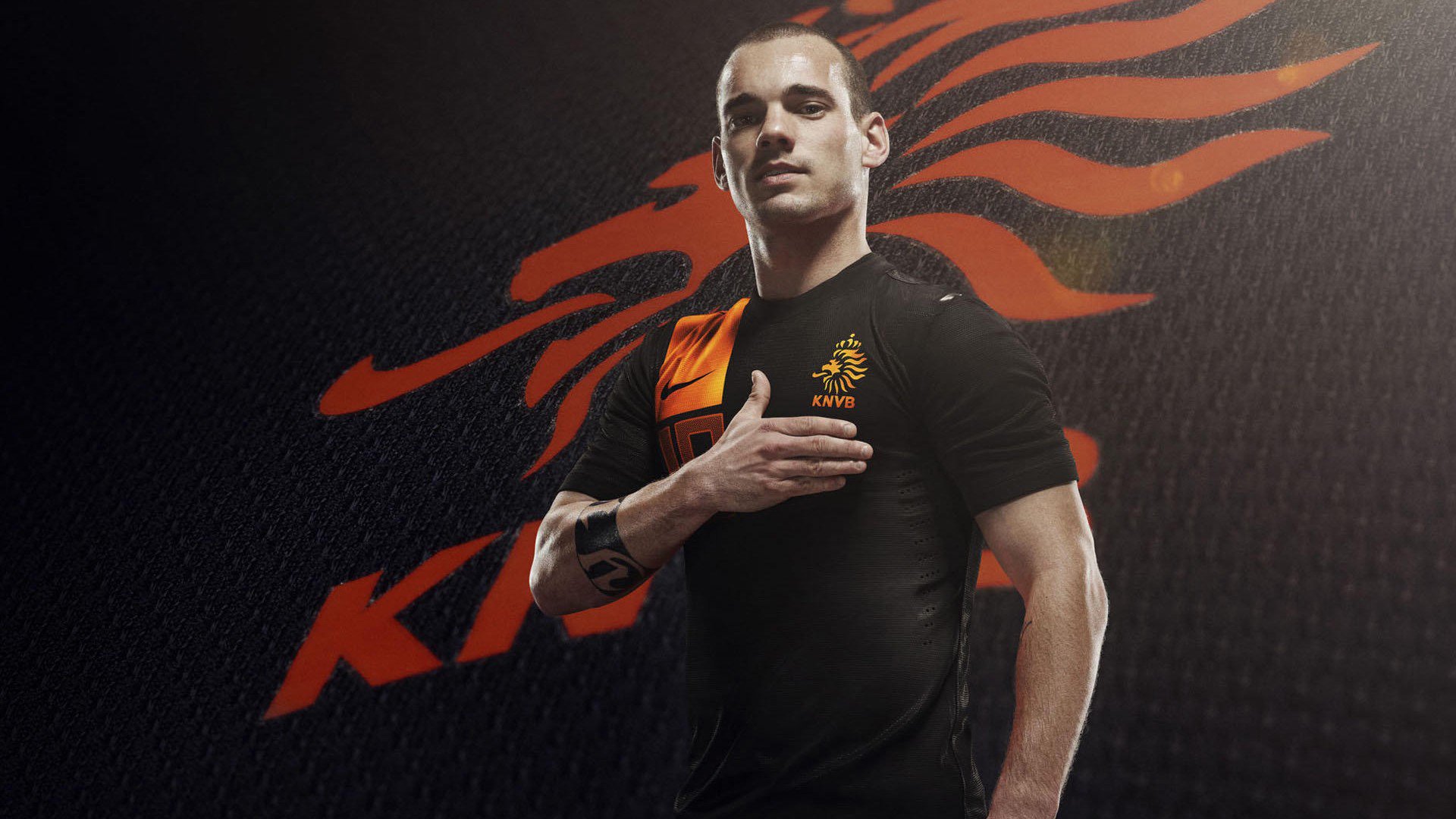 塞维利亚狂胜加拿大，库尔图瓦成为关键先生，当门将的指尖改写比赛剧本